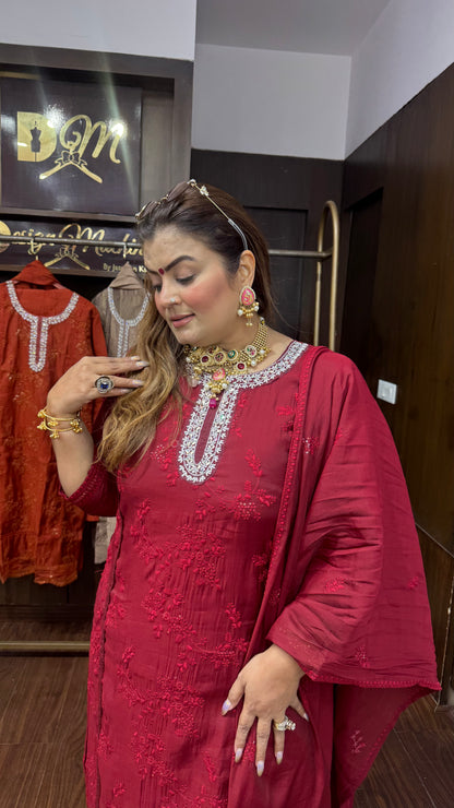 Isha (Mal Chanderi Suit)