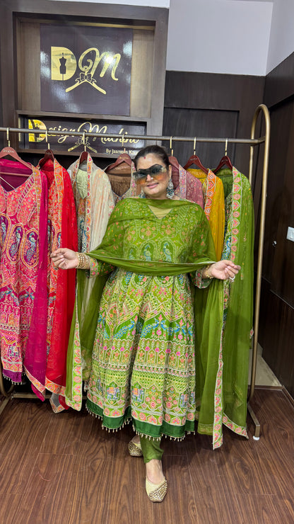 Zyvora (Pure Crepe Anarkali)