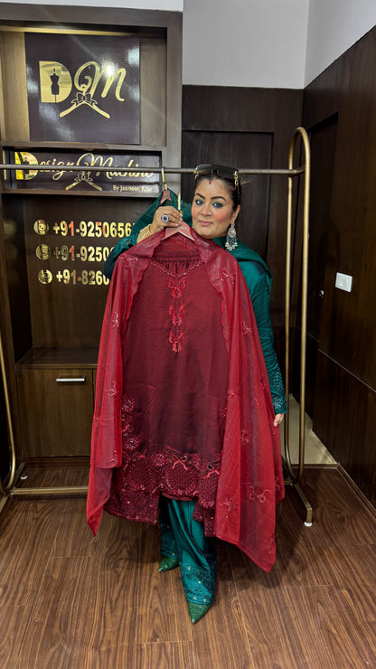 Elunis (Pakistani Suit)