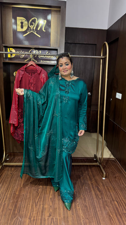 Elunis (Pakistani Suit)