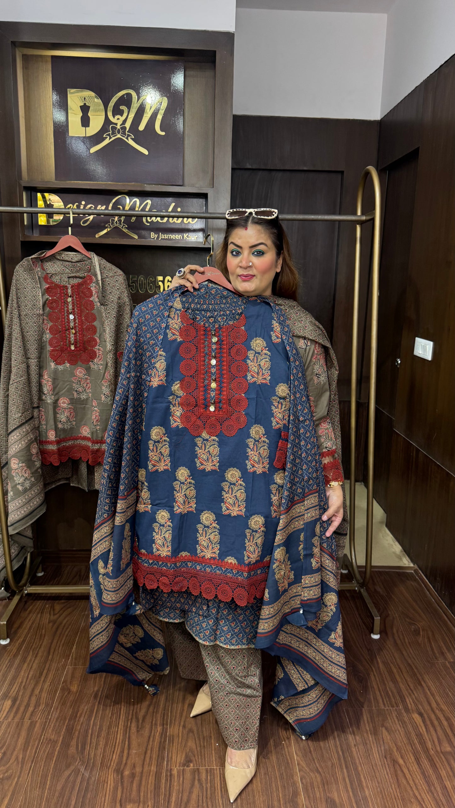 Velique (Cotton Suit)