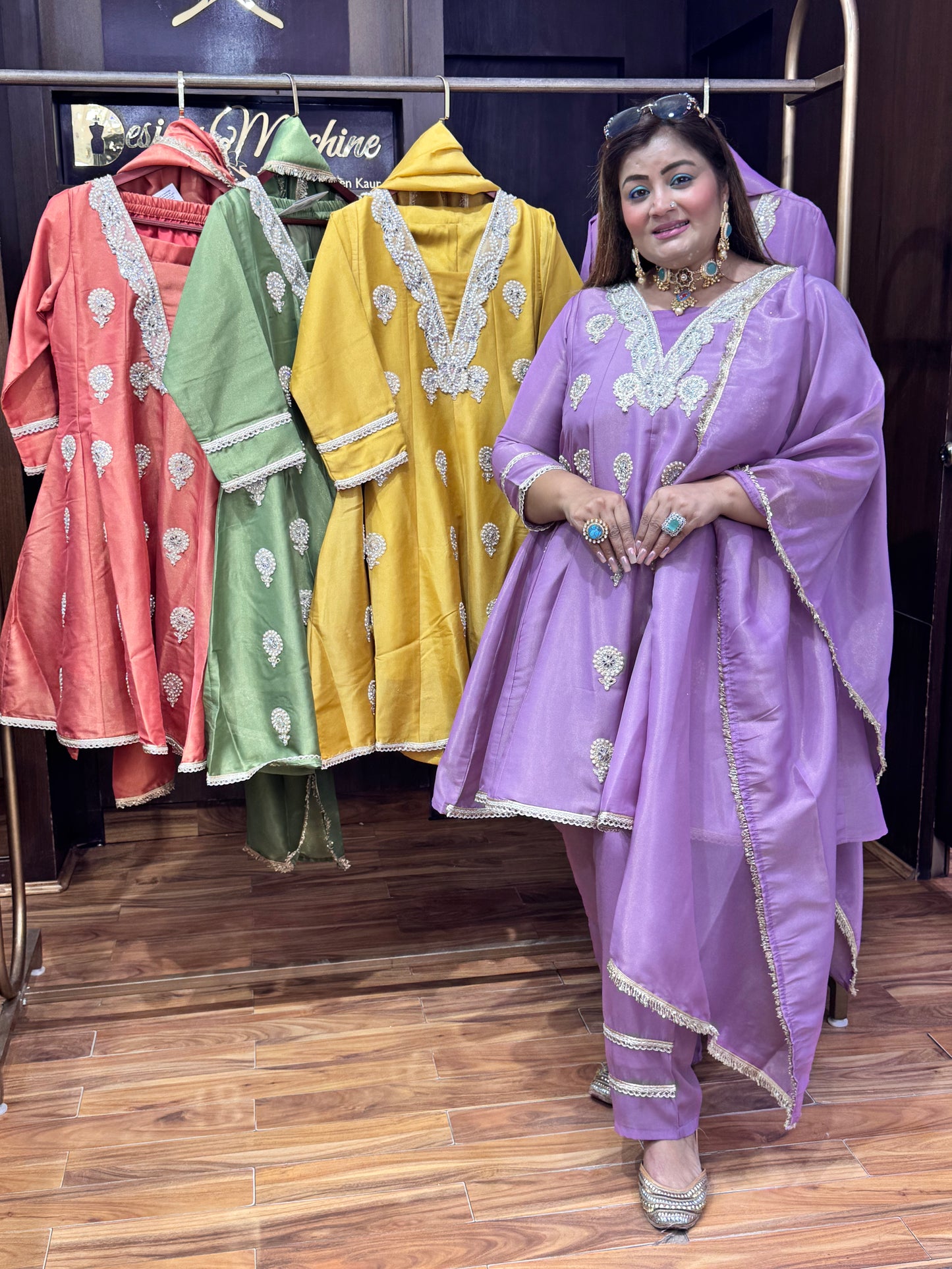 Aavira (Anarkali)