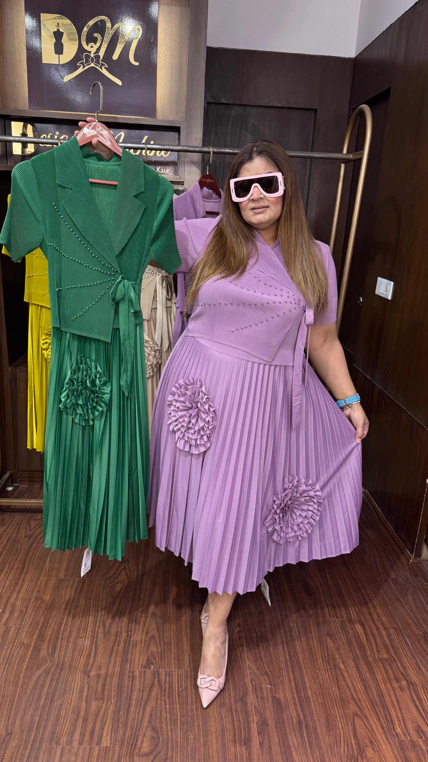Ayeza (Magic Dress)