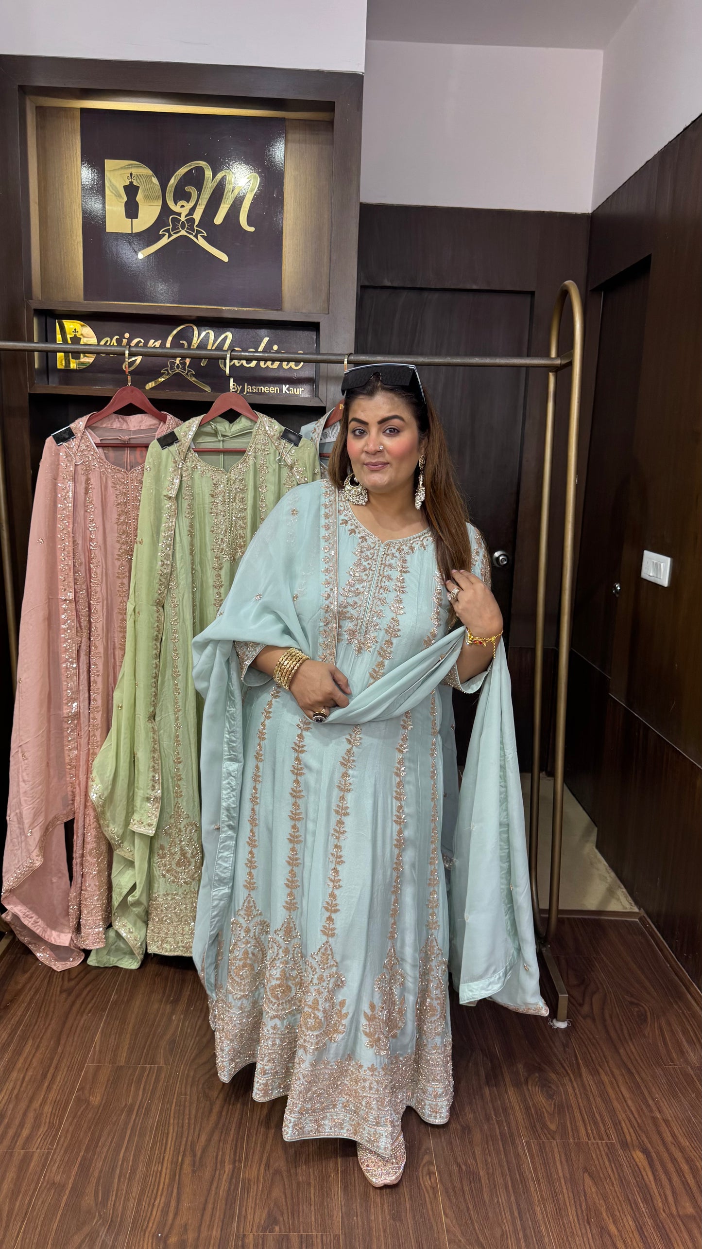 Zirevyn (Pure Crepe Anarkali Suit)