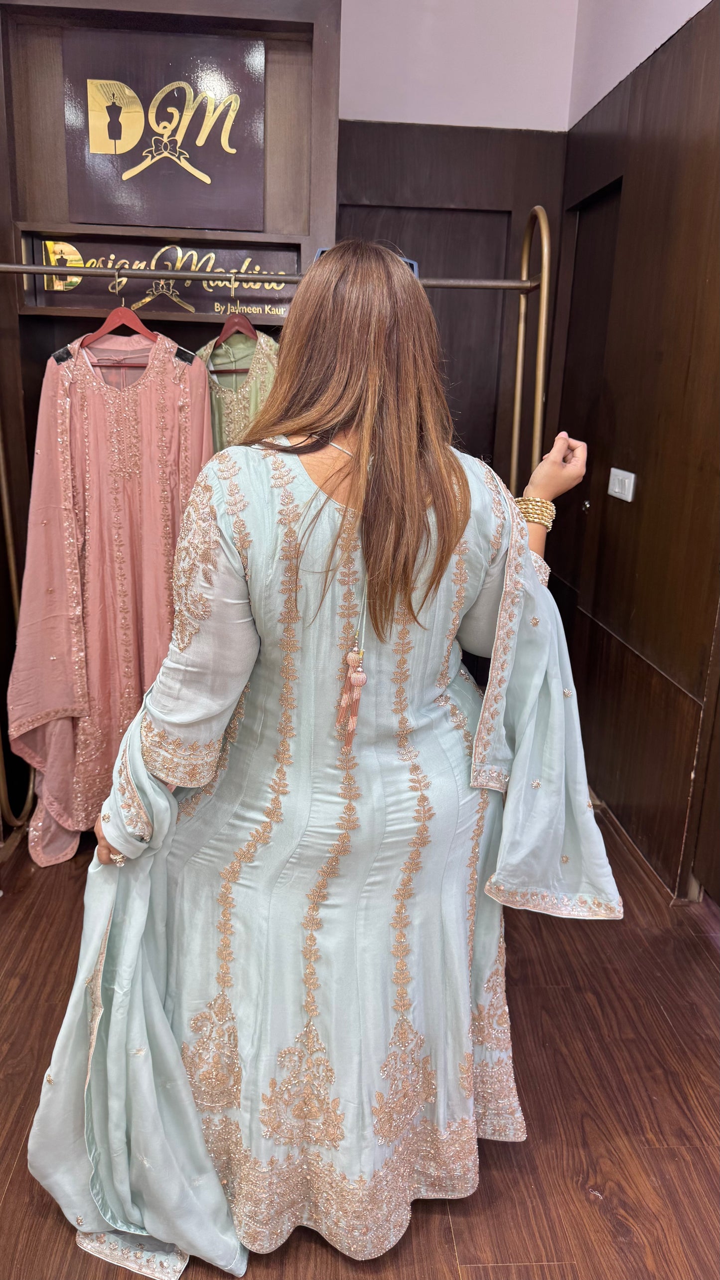 Zirevyn (Pure Crepe Anarkali Suit)
