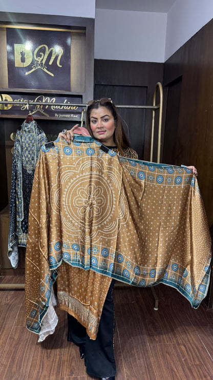Shreya (Gajji Silk Unstitch Suit)
