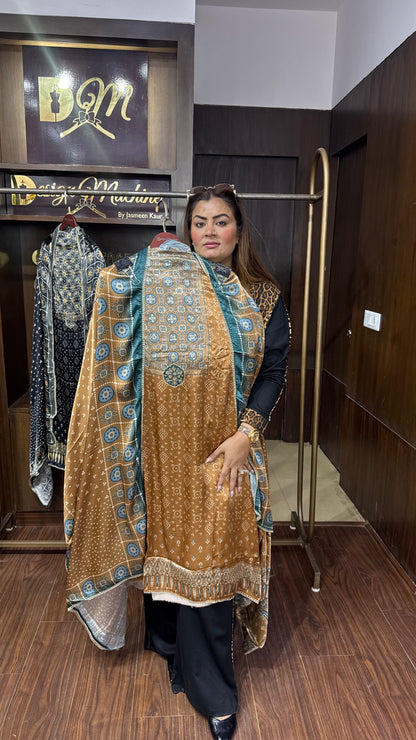 Shreya (Gajji Silk Unstitch Suit)
