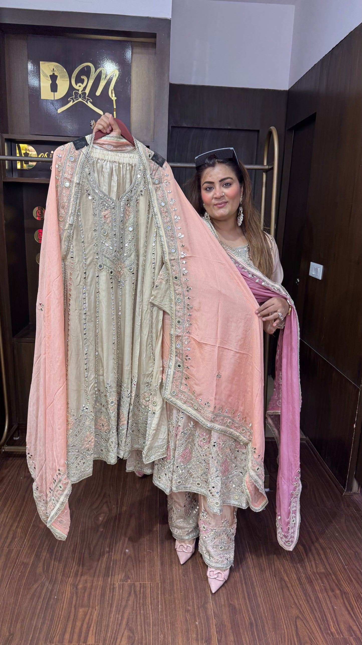 Melunis (Pure Chinnon Anarkali Suit)