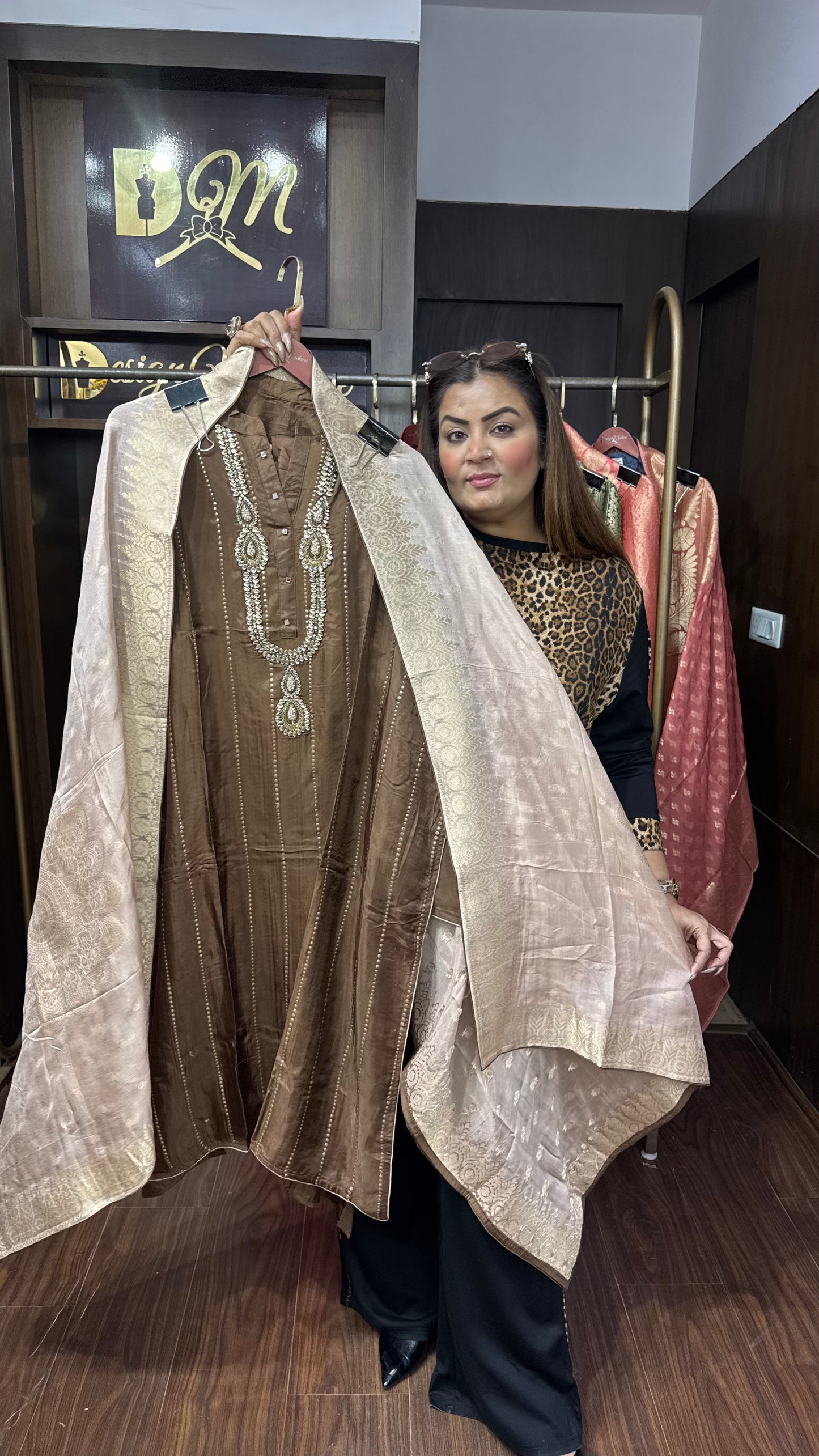 Cotton Silk Fabric Banarasi Dupatta With (Unstitch Suit)