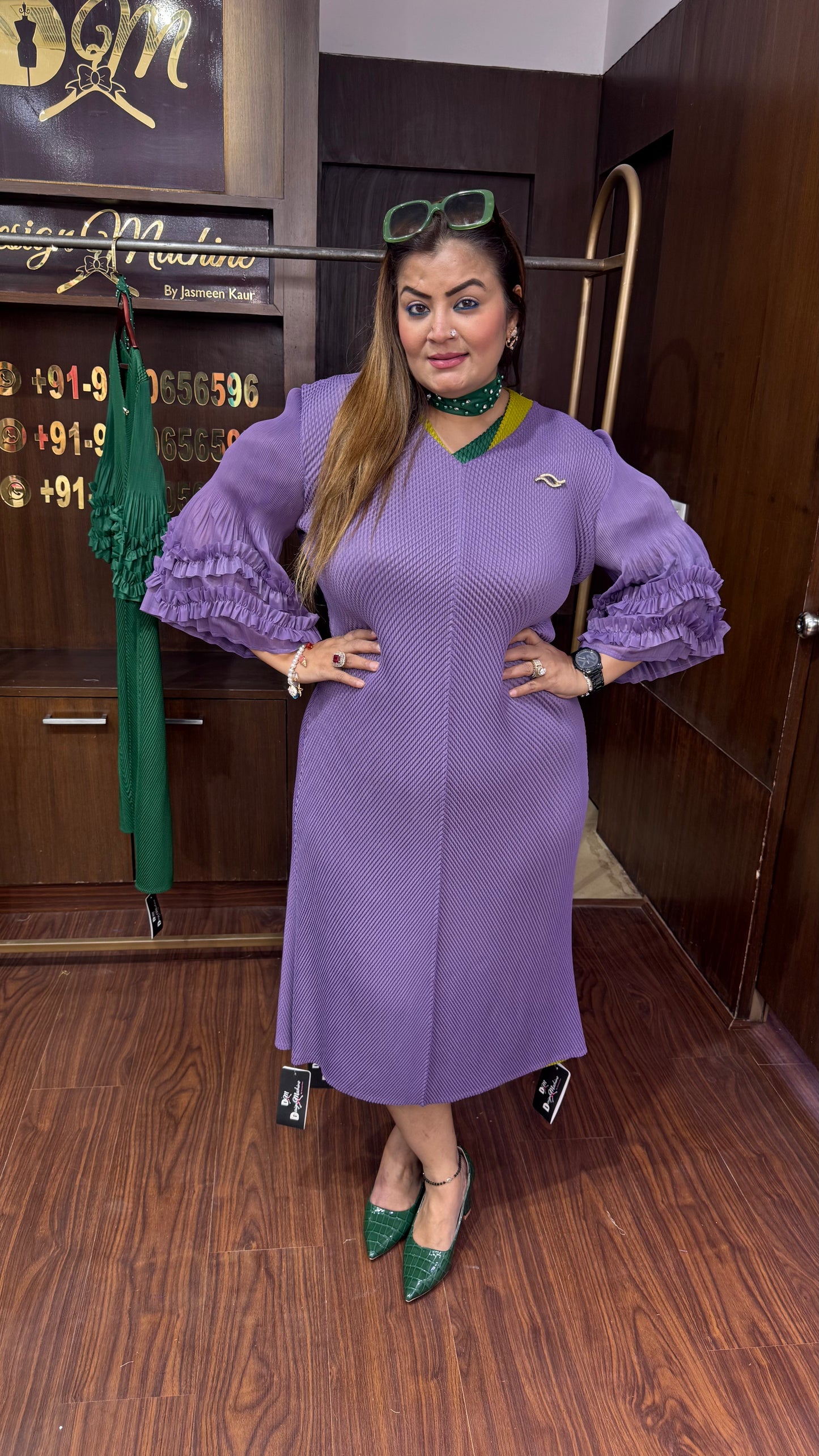 Aanya (Magic Dress)