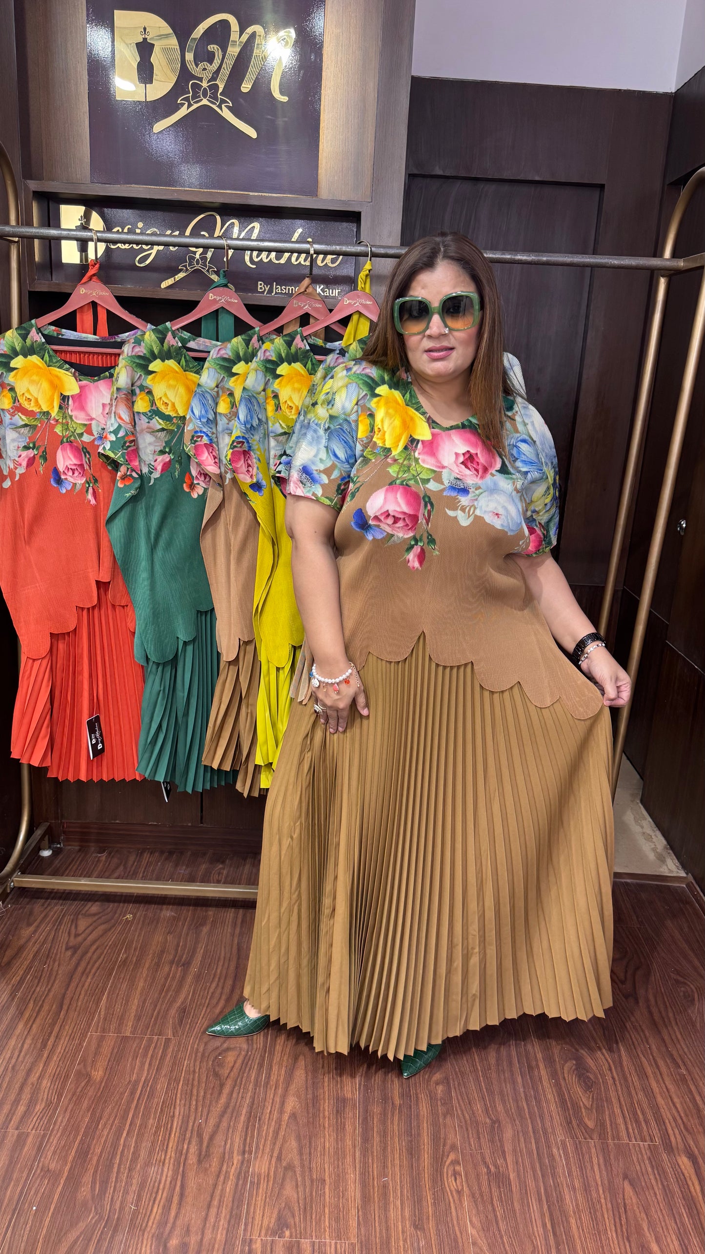 Aayeza (Magic Dress)