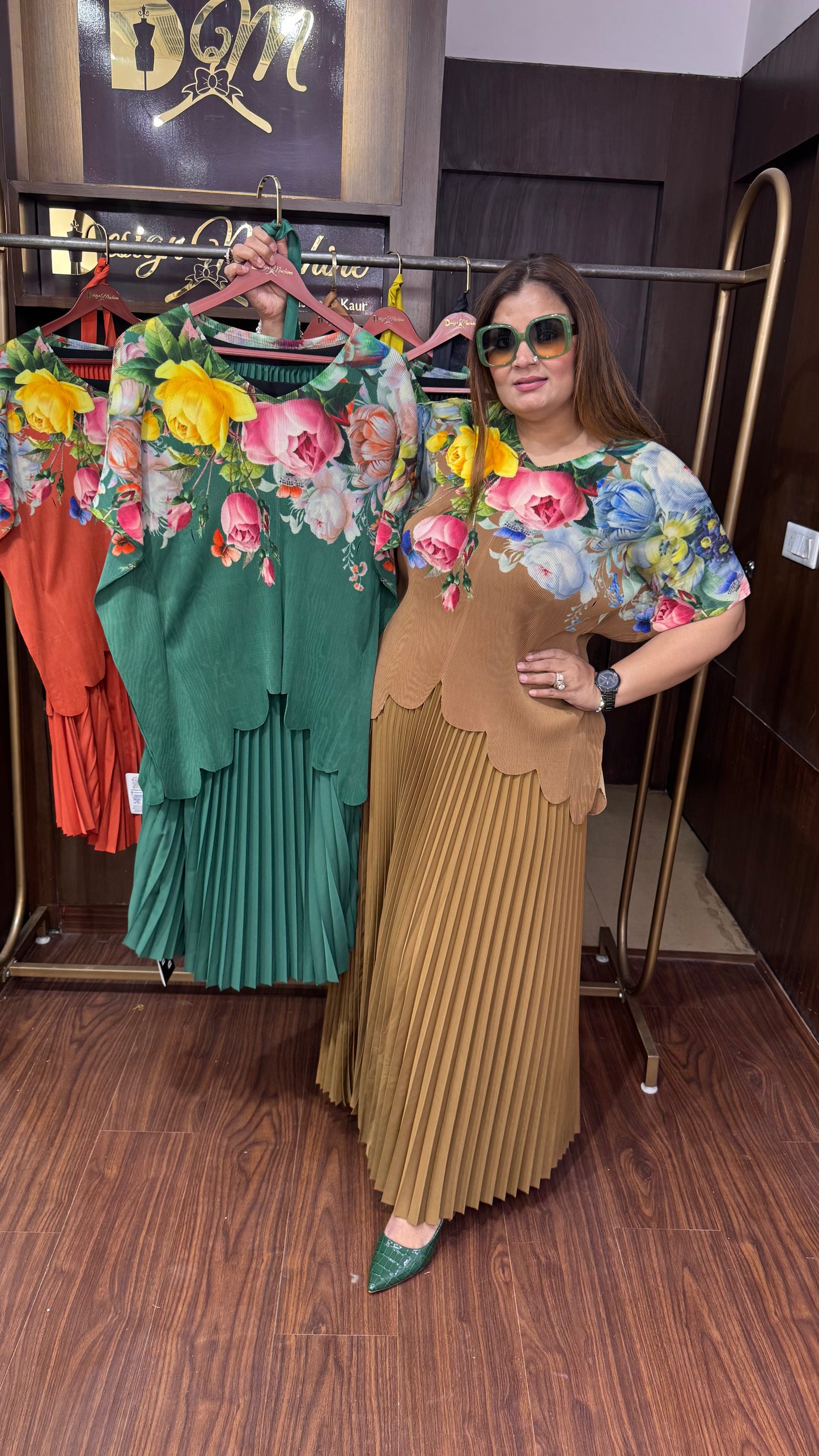 Aayeza (Magic Dress)