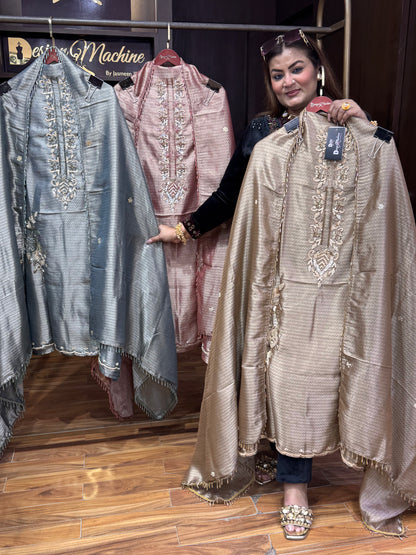 Adaaya Signature (Unstitched Suit)