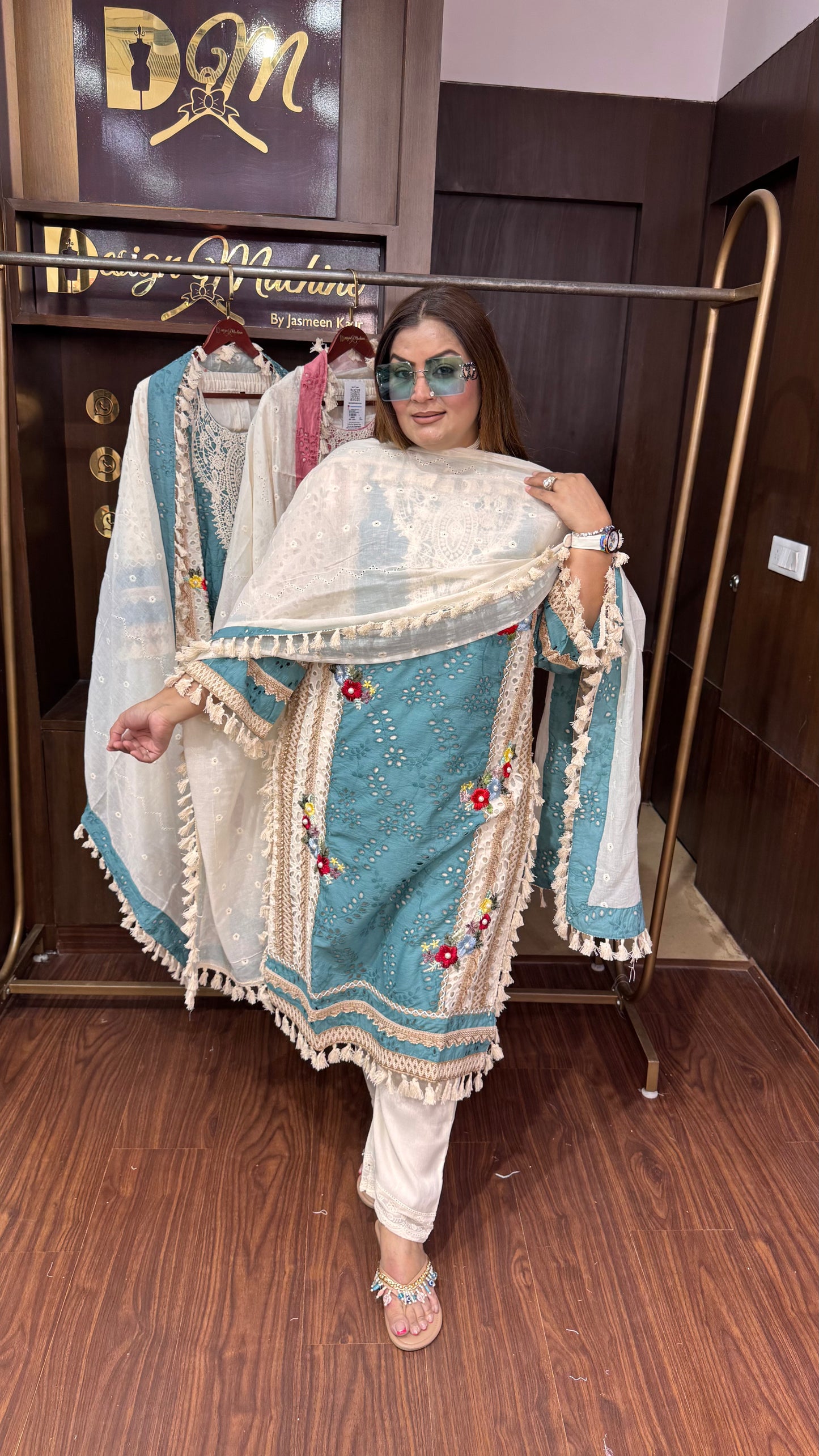 Zyvara (Hakoba Chikan Fabric Suit)