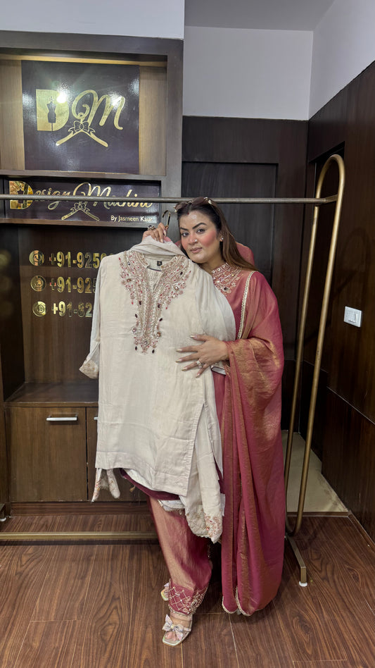 Elegant Glass Tissue Farshi Salwar Suit