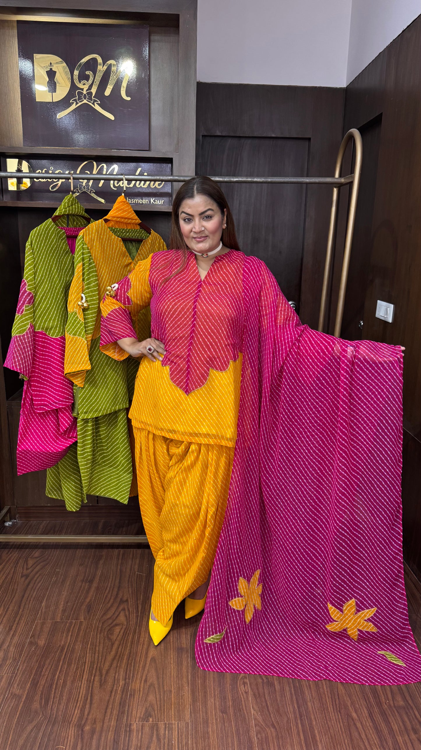 Varnelle (Georgette Suit)
