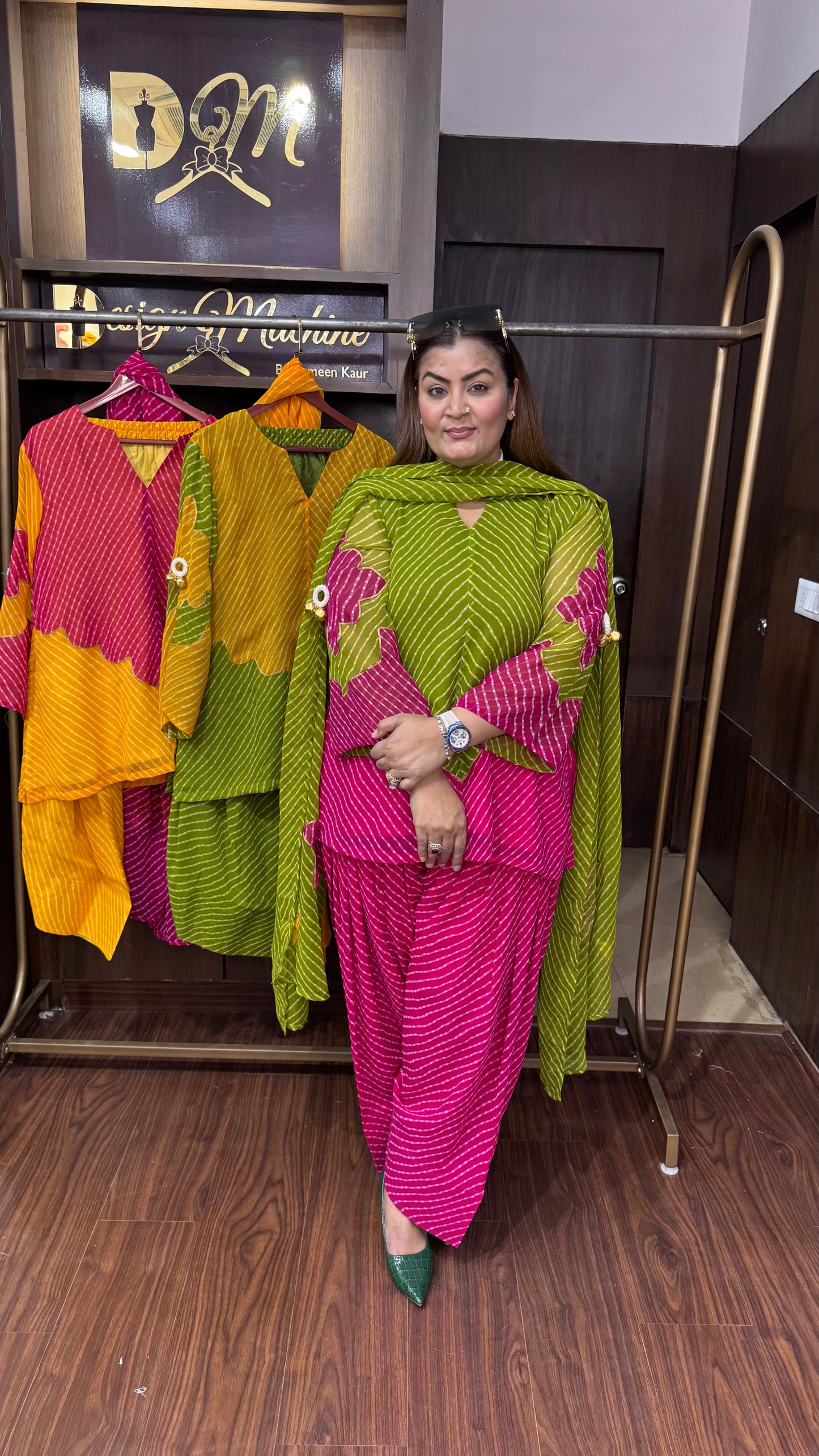Varnelle (Georgette Suit)