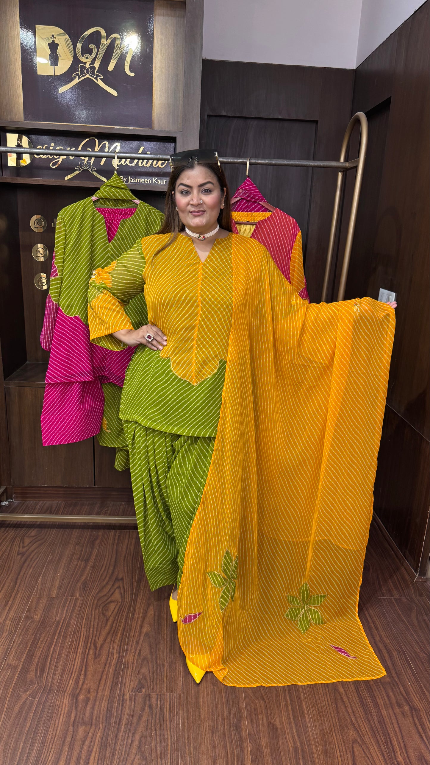 Varnelle (Georgette Suit)