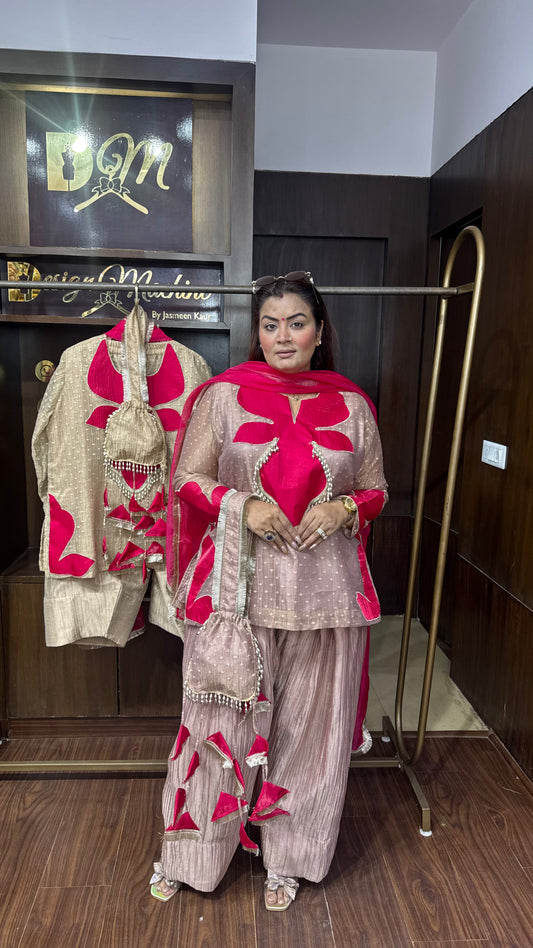 Beautiful Glass Tissue Farshi Salwar Suit with Potli