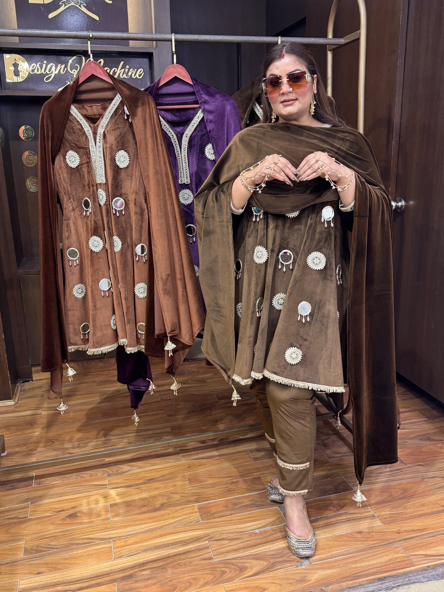 Zuvira Velvet (Anarkali)