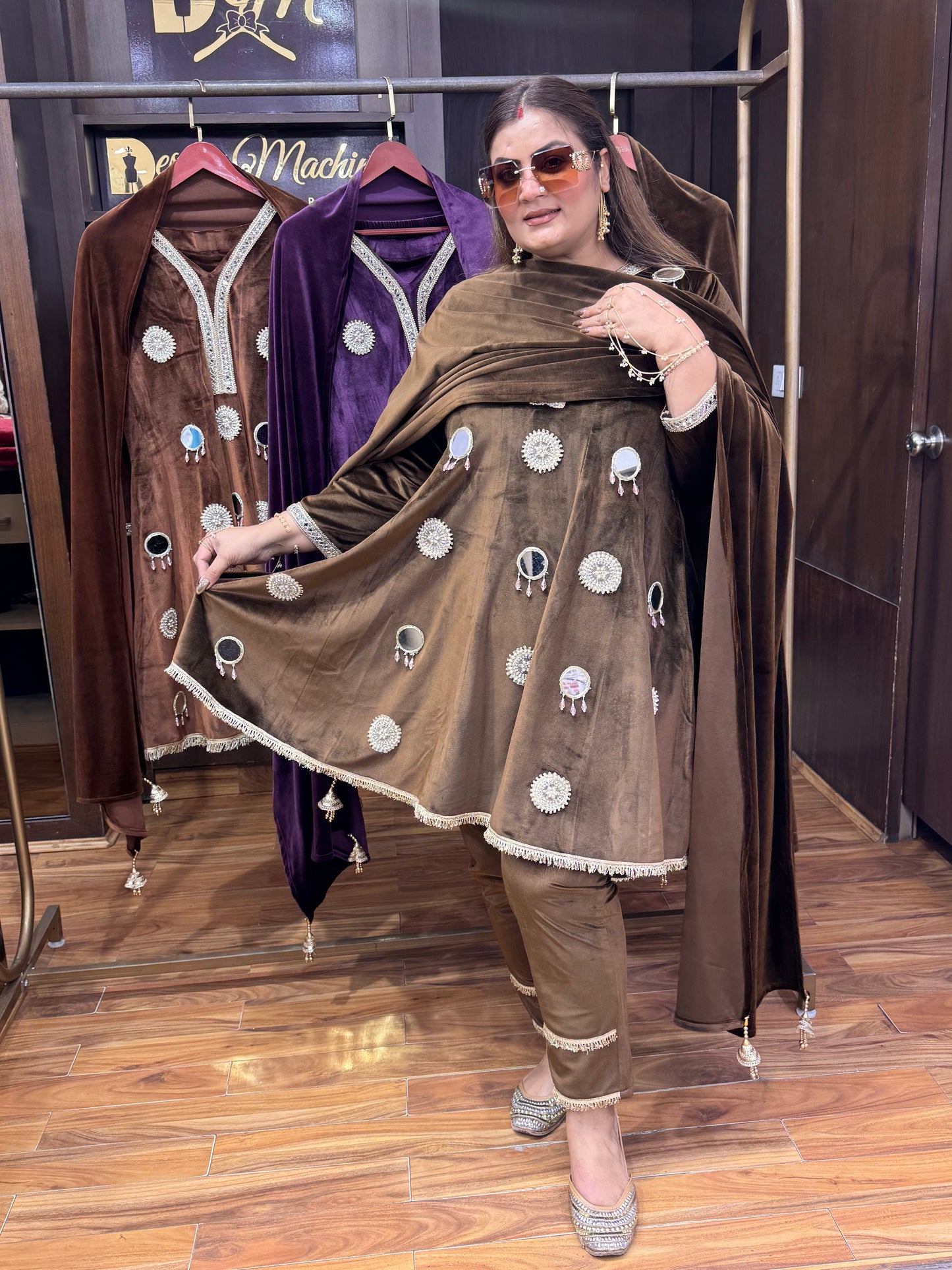 Zuvira Velvet (Anarkali)