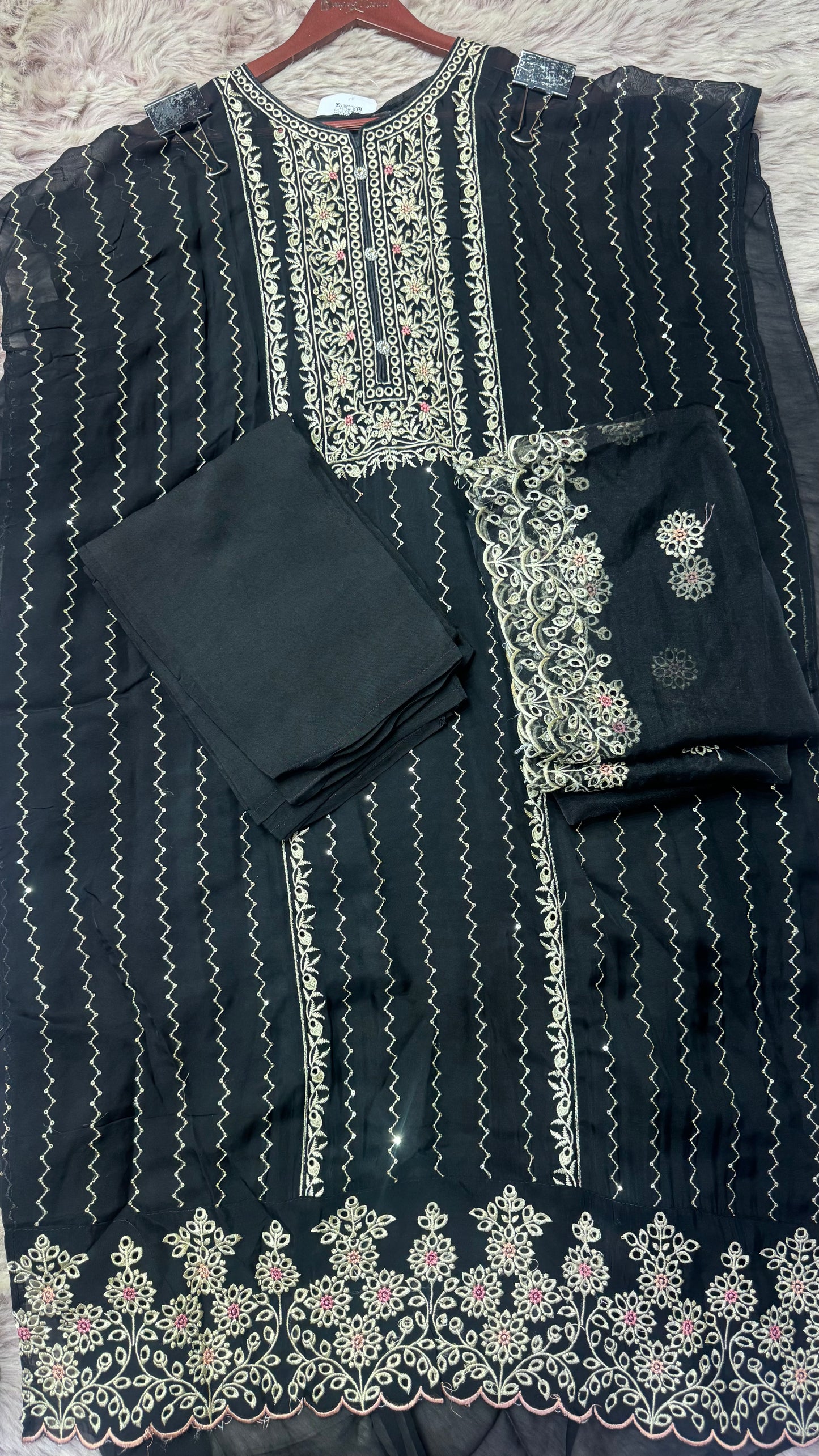 Pure Shiffon Fabric (Unstitch Suit)