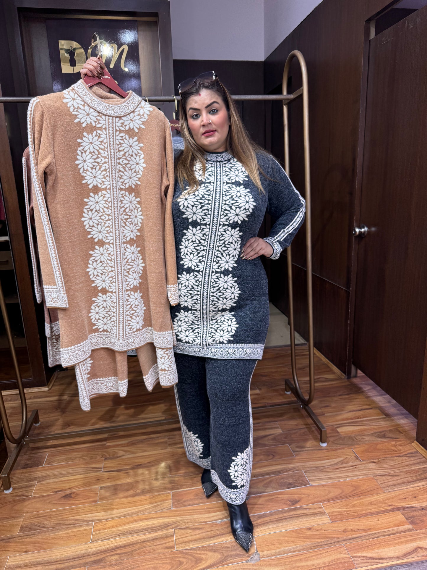 Noor Woolen (Cordset)
