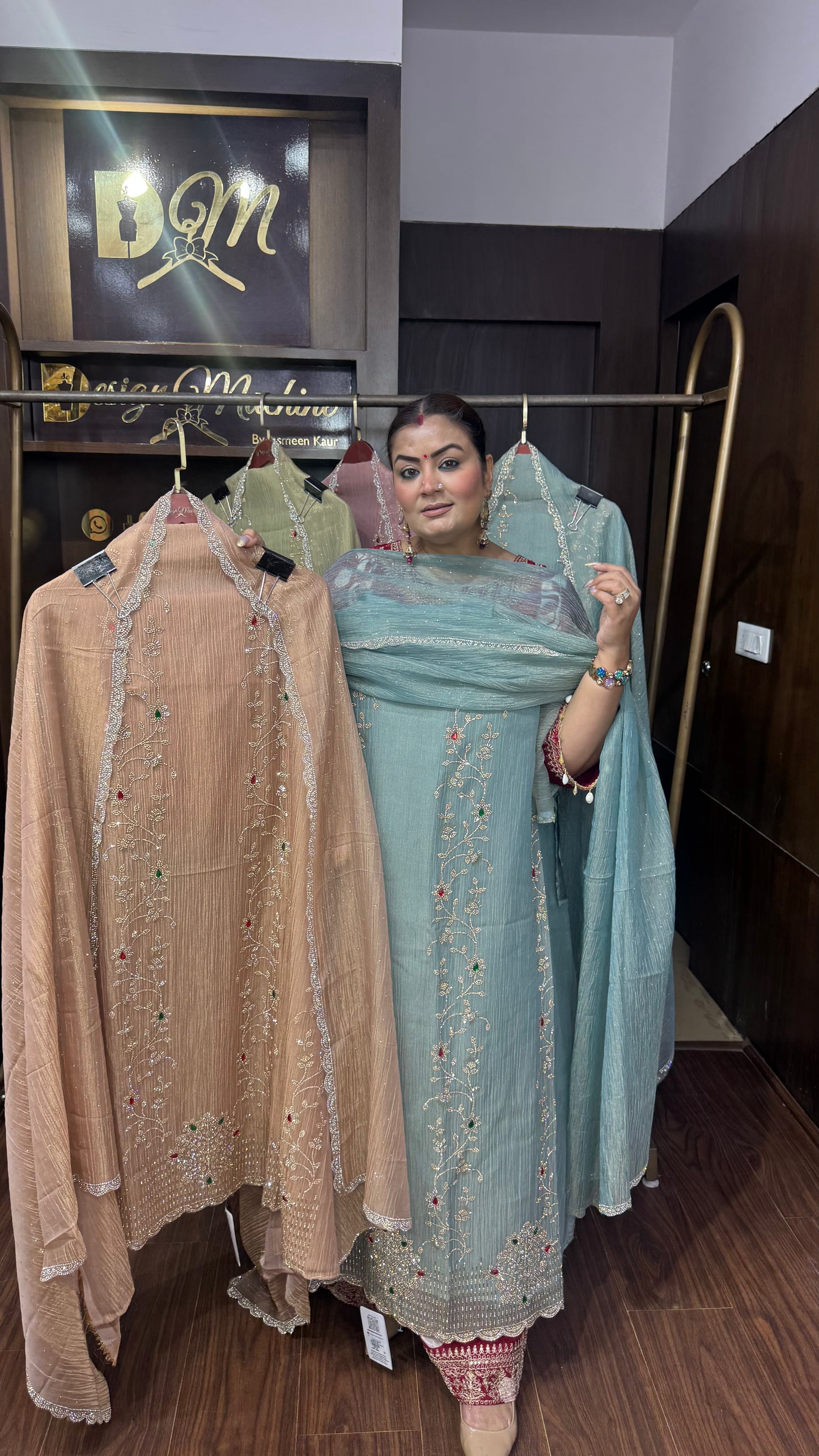 Kiran Glass Tissue (Unstitch Suit)