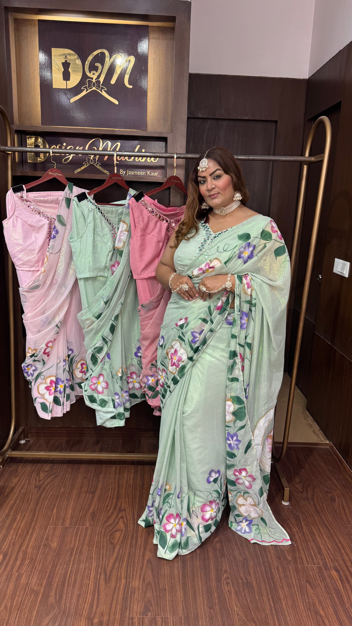 Zevaya (Soft Glass Tissue Fabric Handprint Saree)