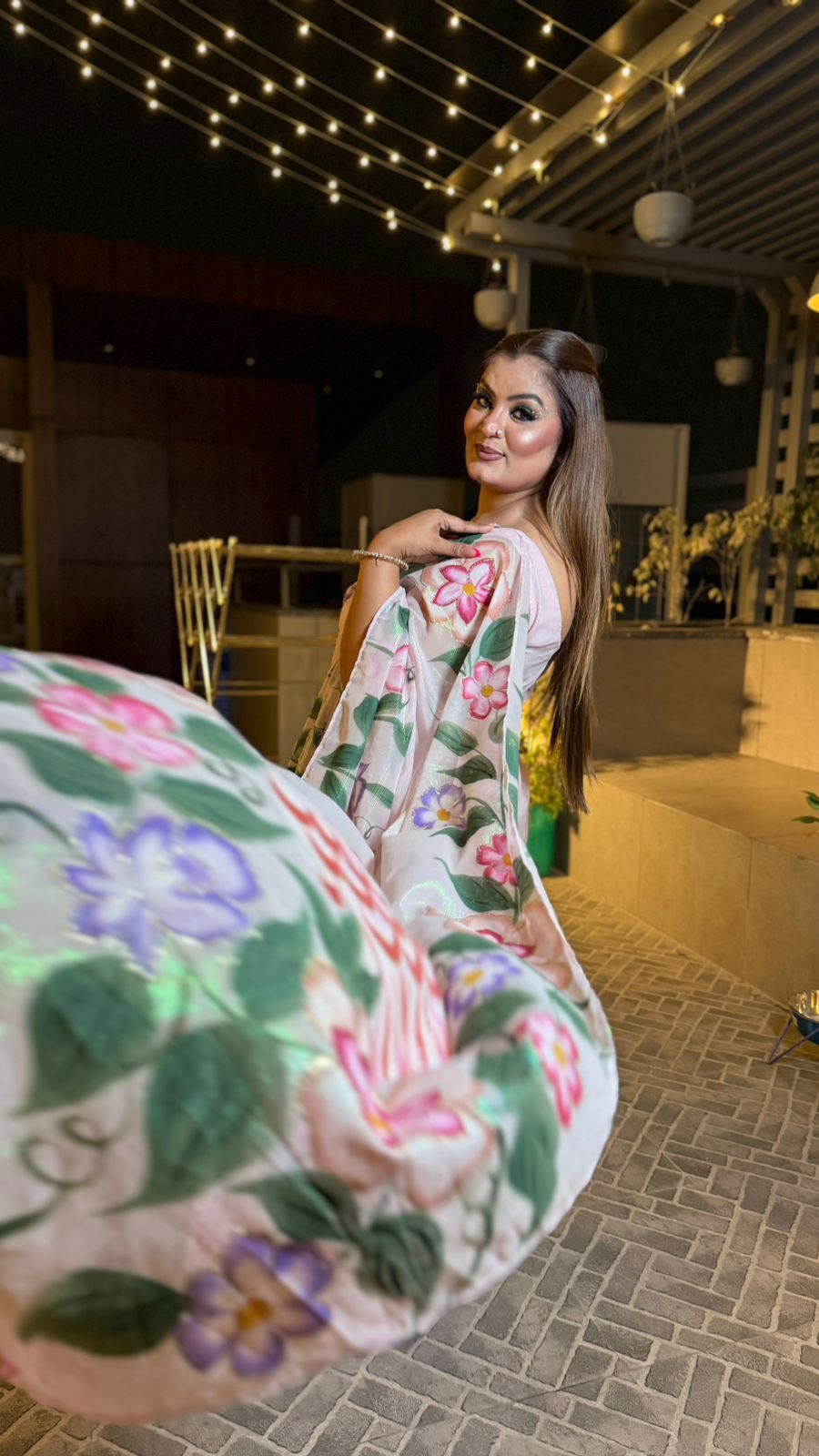 Zevaya (Soft Glass Tissue Fabric Handprint Saree)