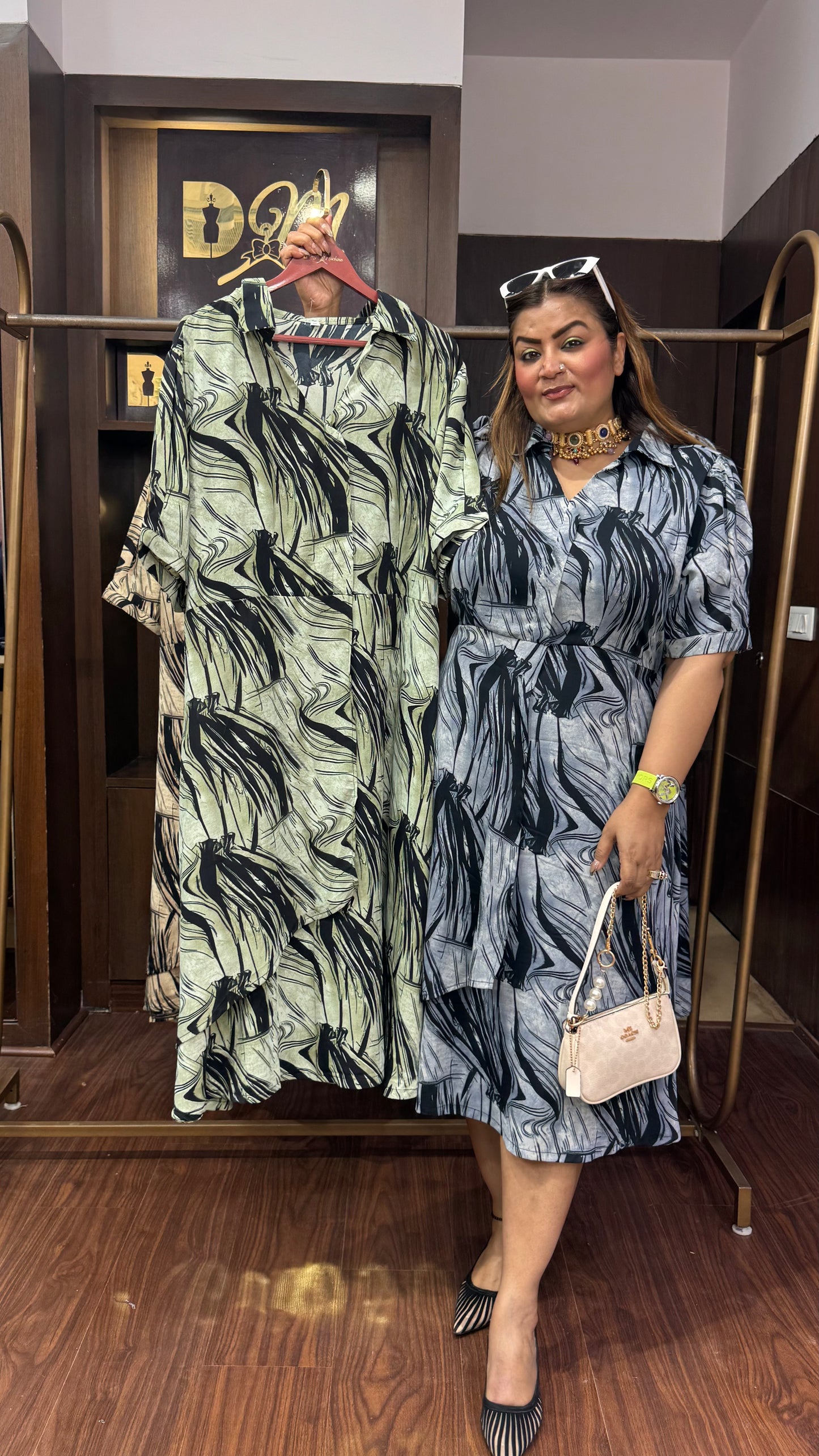 Aarshi (Dress)