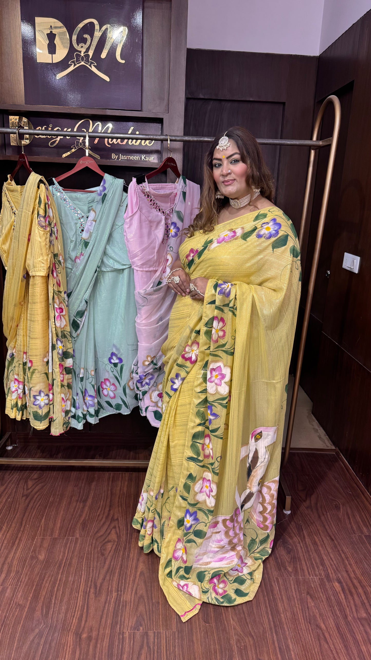 Zevaya (Soft Glass Tissue Fabric Handprint Saree)