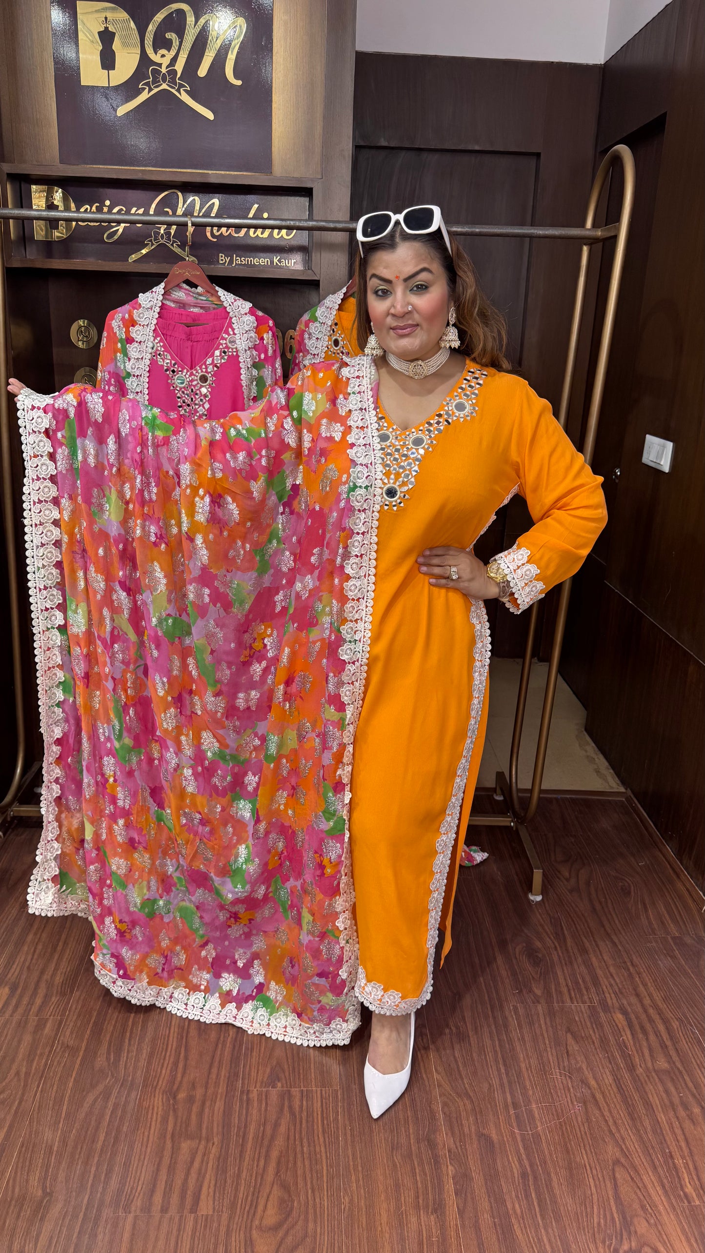 Averza (Georgette Crepe Fabric Suit)