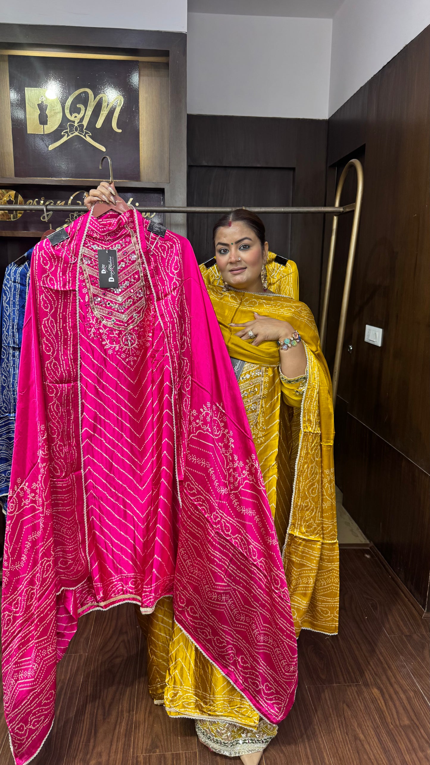 Krisha (Gajji Silk Unstitch Suit)
