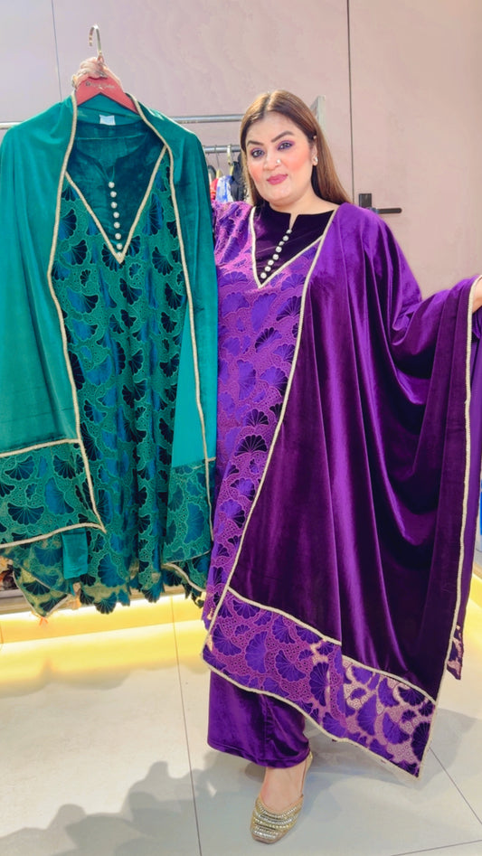 Alezra Velvet (Suit)