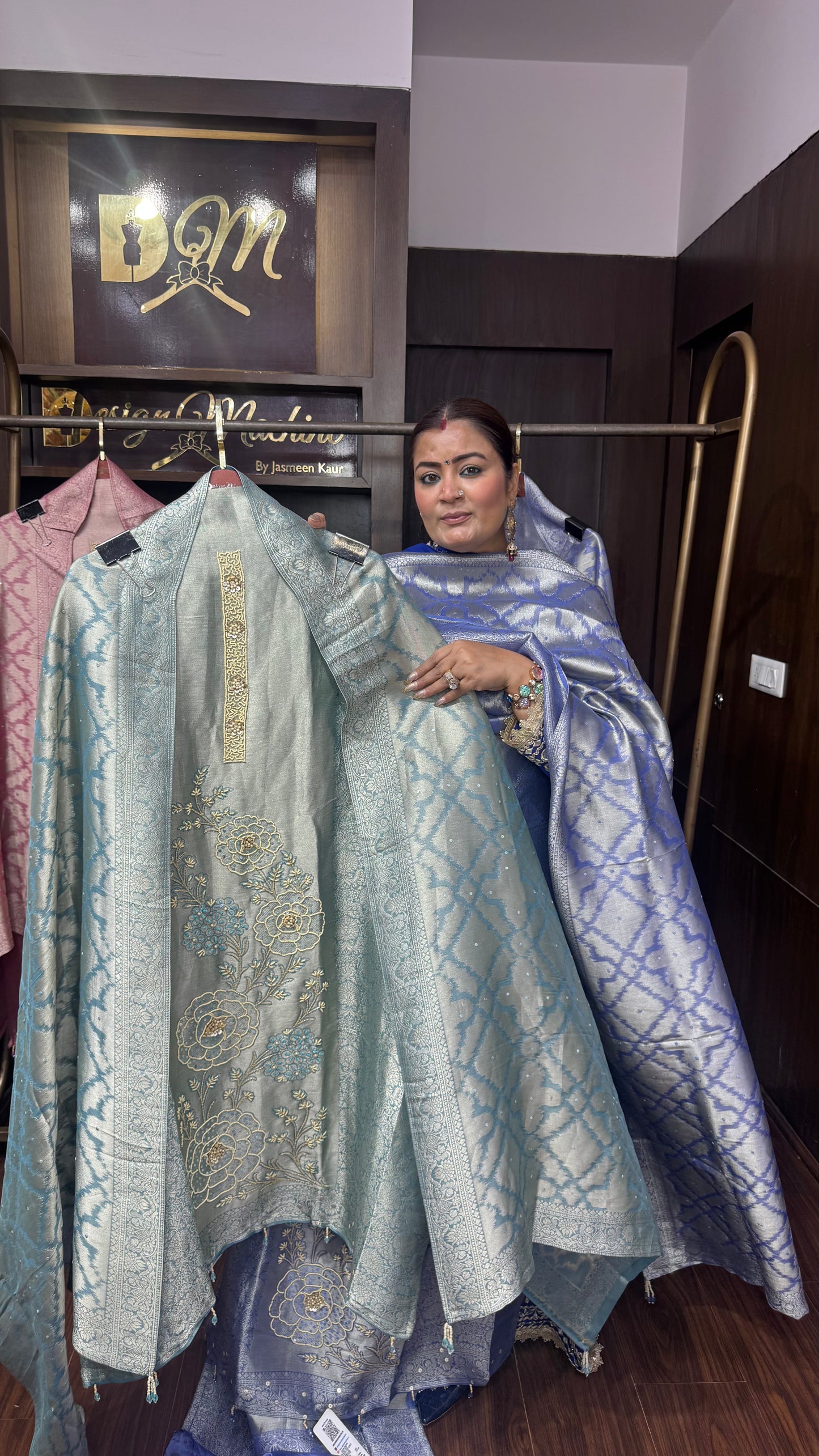 Banarasi Unstitch Suit
