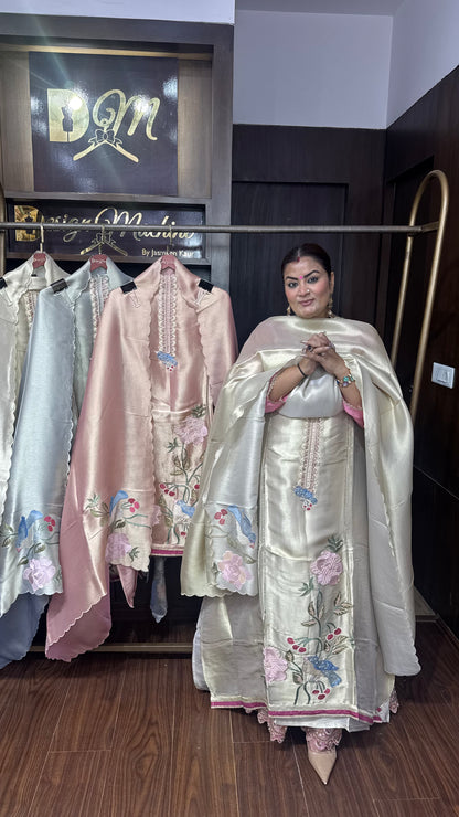 Rishina (Glass Tissue Unstitch Suit)