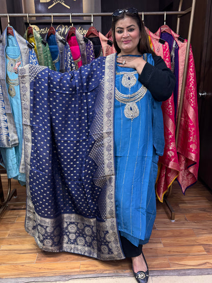 Zareen Aura (Unstitch Suit)