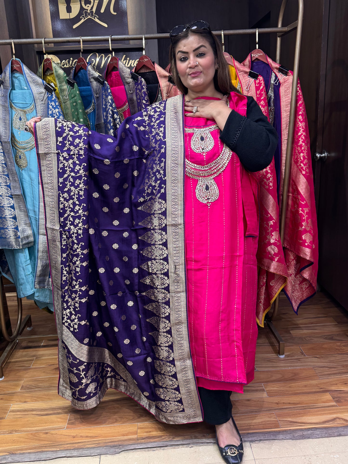 Zareen Aura (Unstitch Suit)