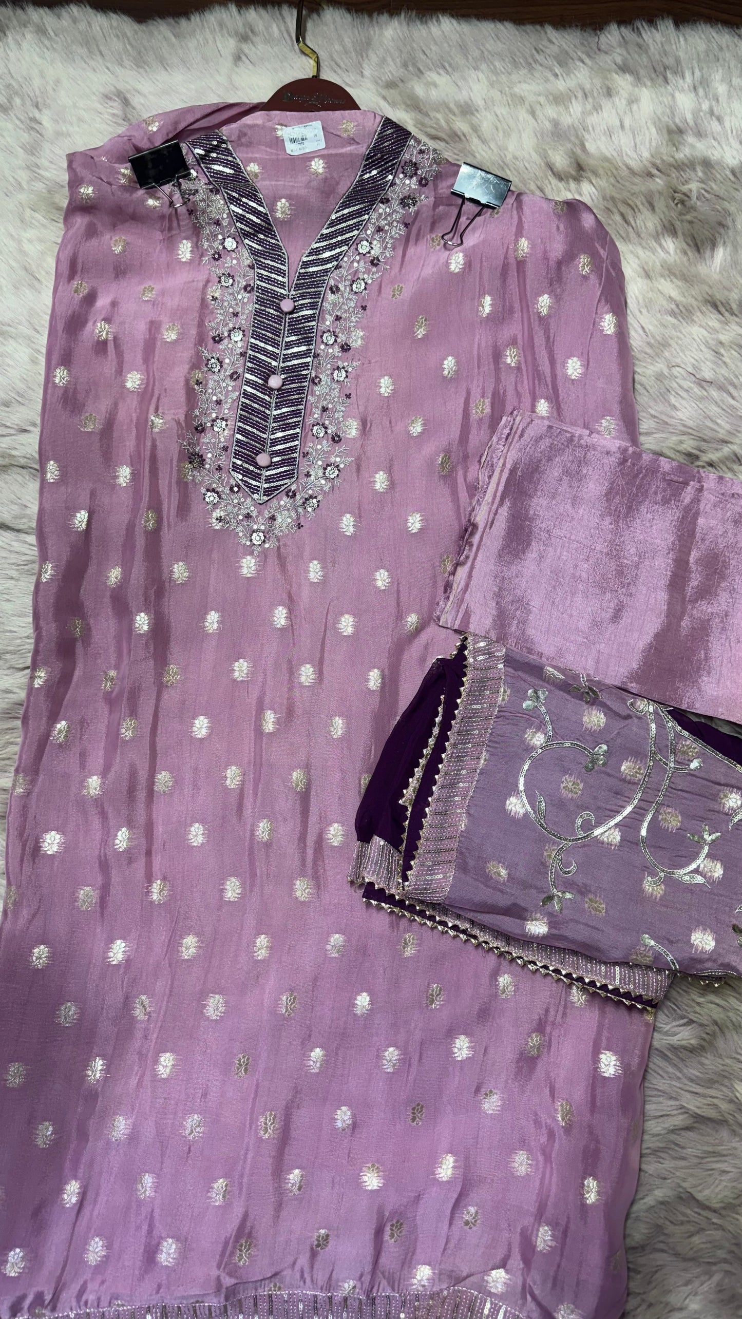 Krisha Chanderi Silk (Unstitch Suit)