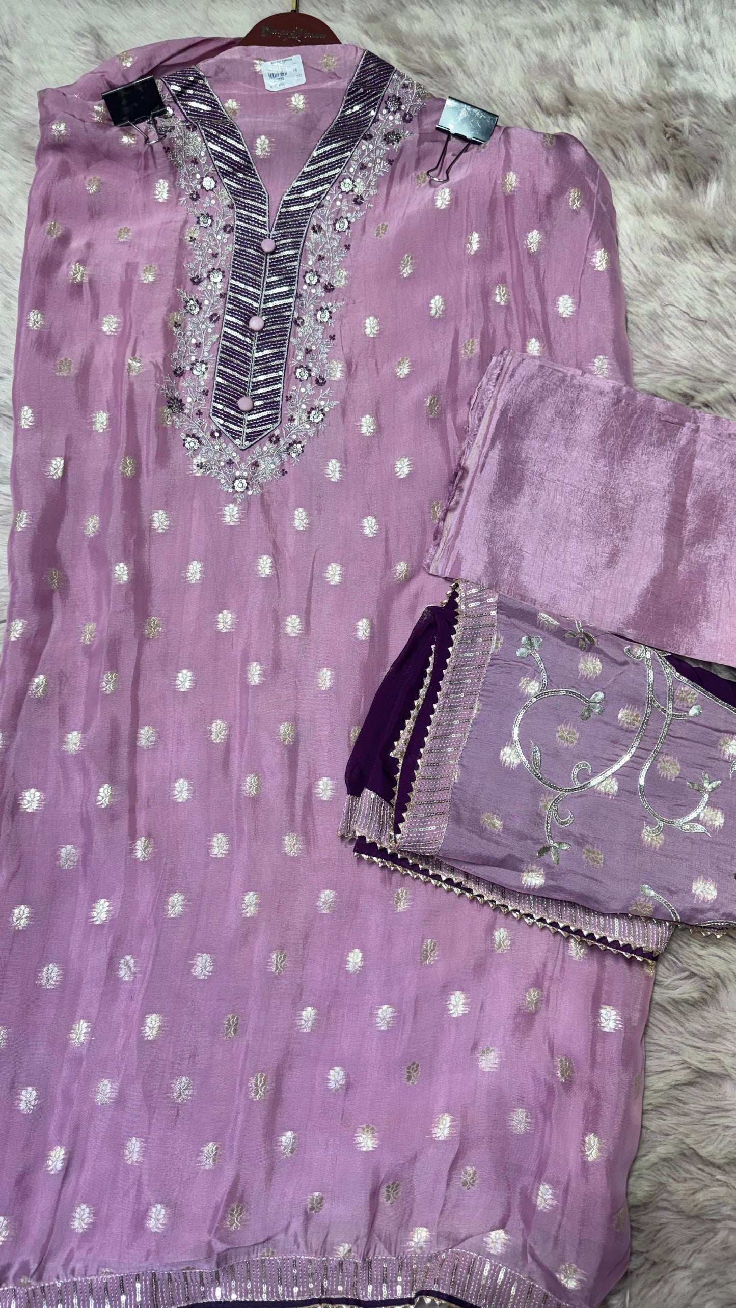 Krisha Chanderi Silk (Unstitch Suit)