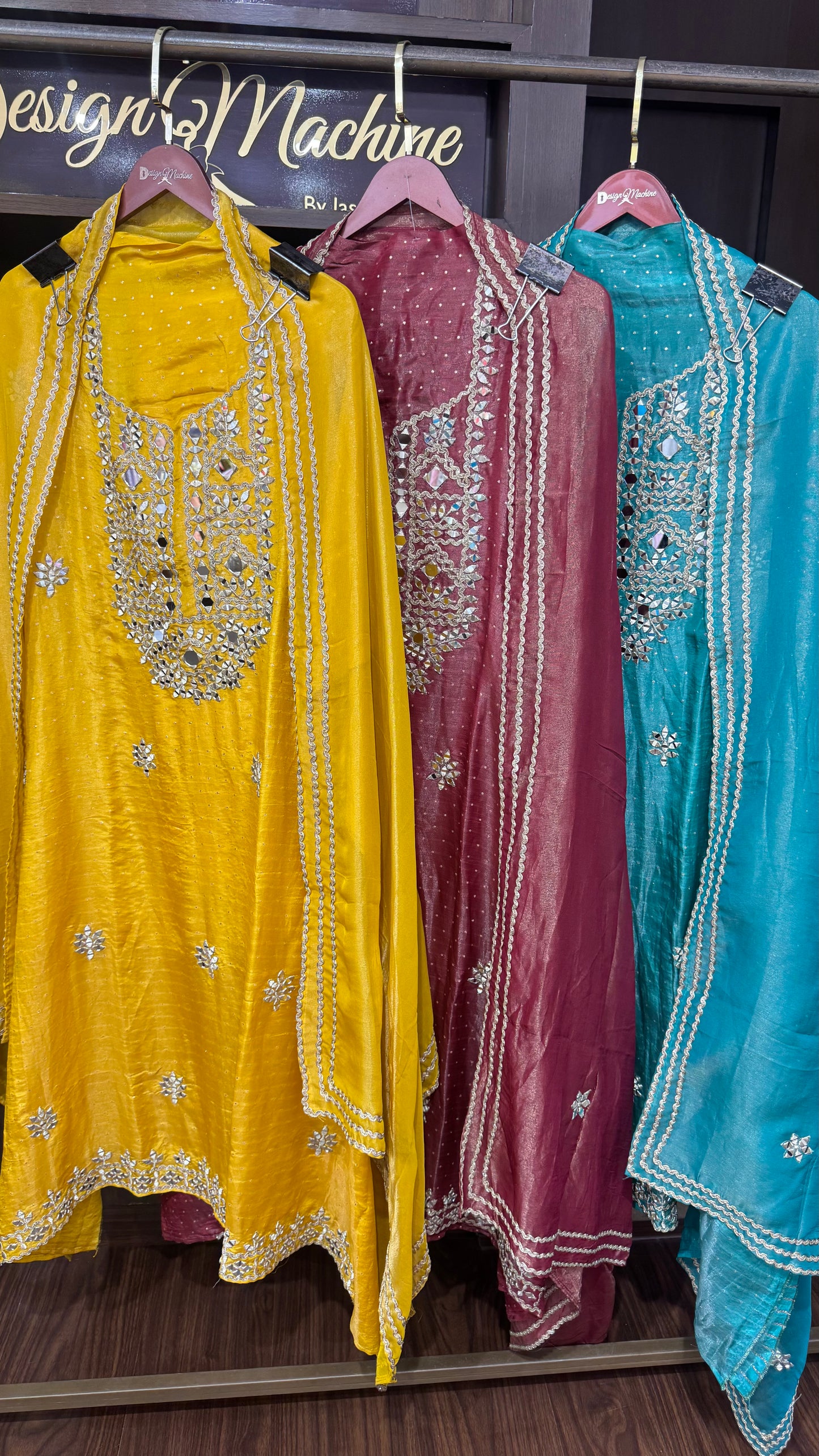Ayeza (Glass Tissue Unstitch Suit)