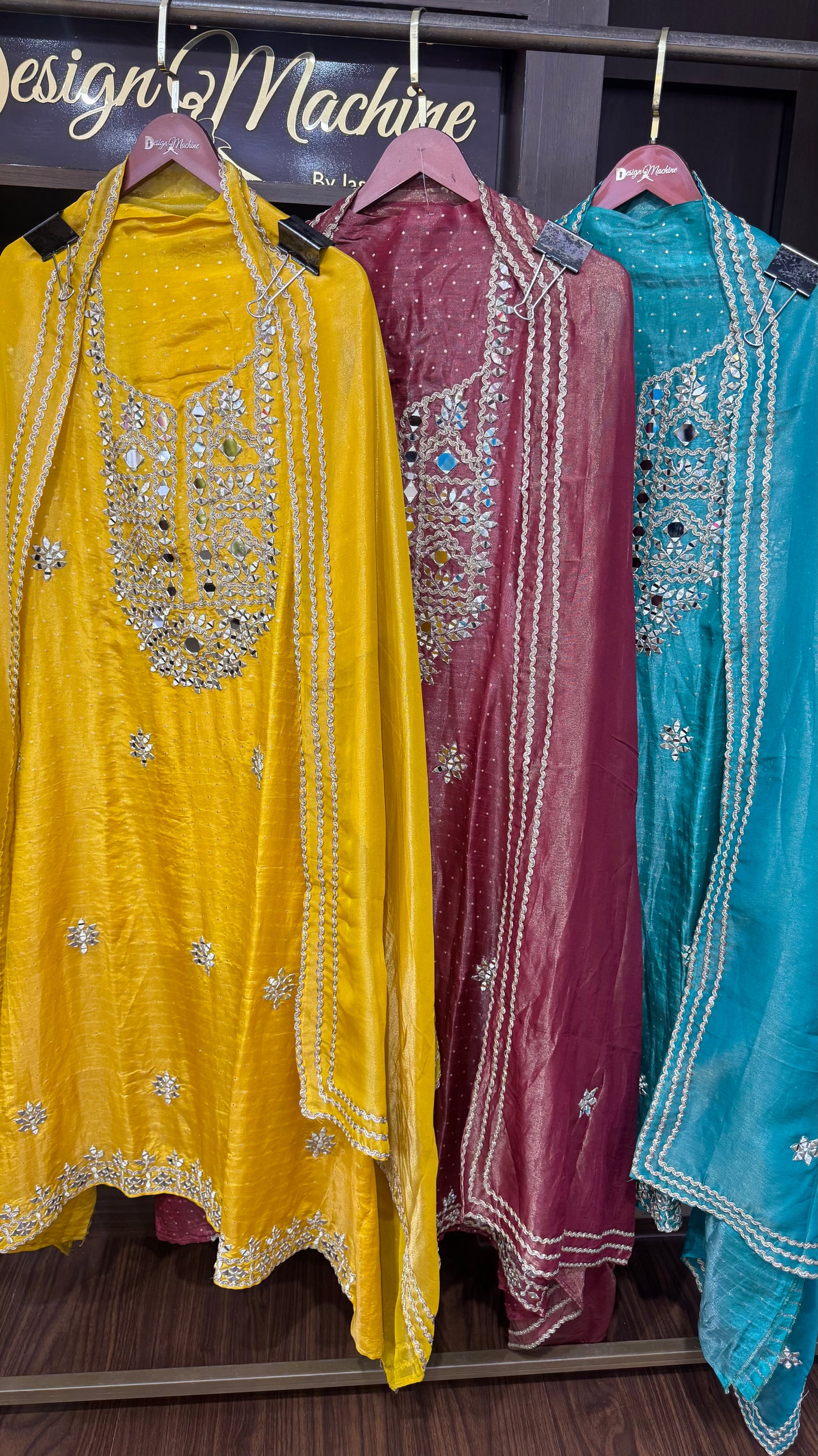 Ayeza (Glass Tissue Unstitch Suit)