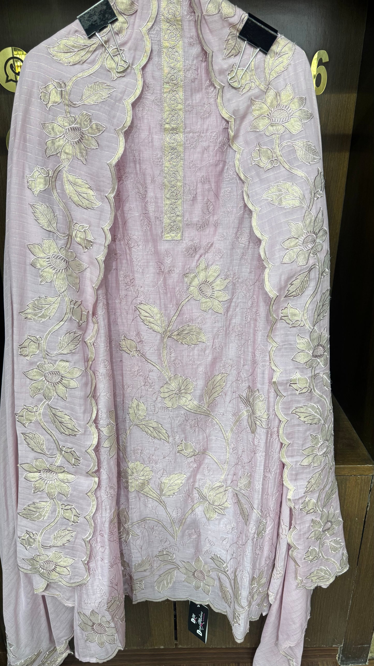 Zareen Cotton Applique Work (Unstitch Suit)