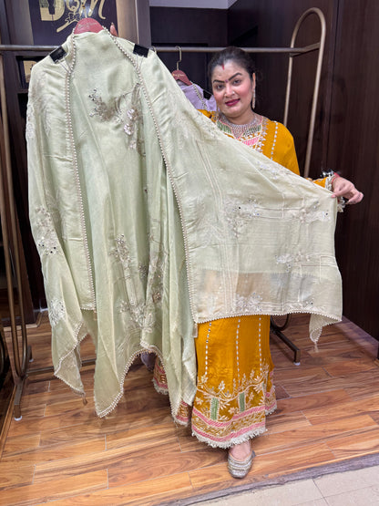 Nooraya (Unstitch Suit)