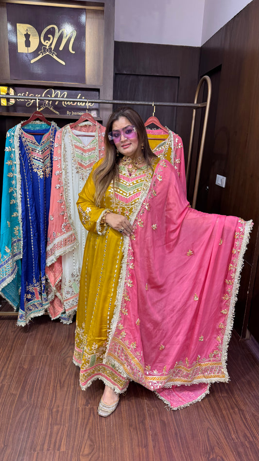 Veloura (Pure Chinnon Crepe Anarkali)