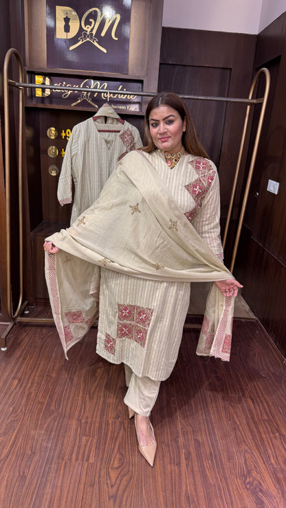 Lunara (Cotton Suit)