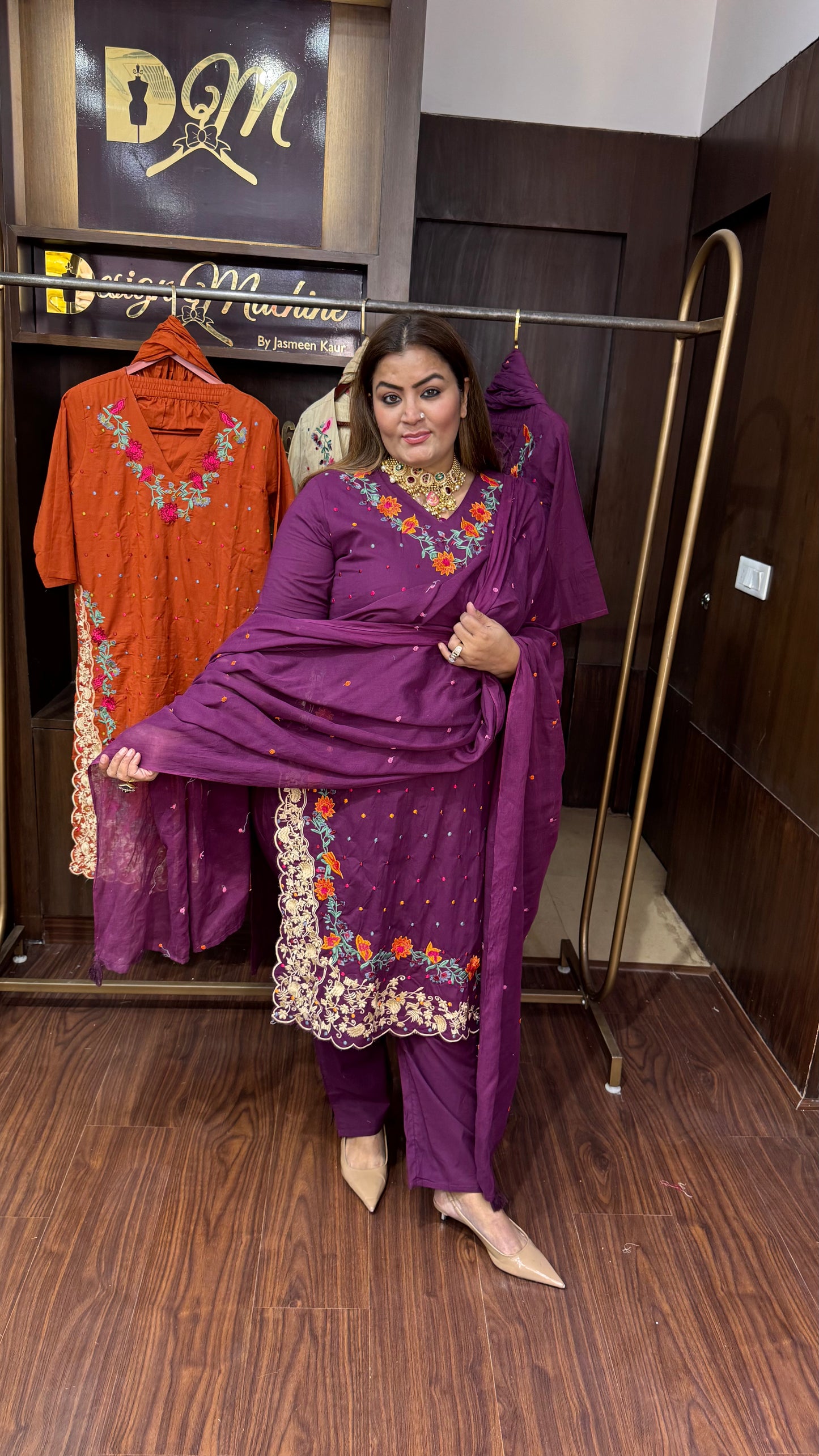 Osyra (Cotton Suit)