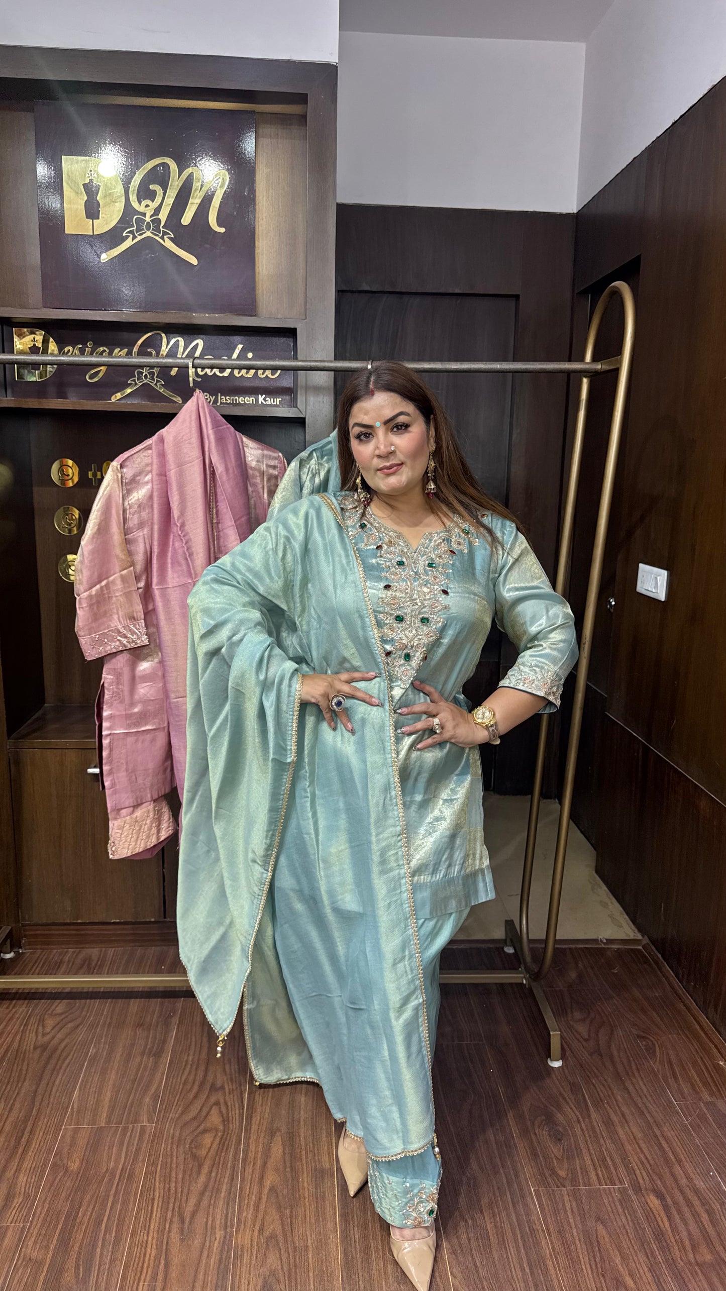 Ritvi (Glass Tissue Suit)
