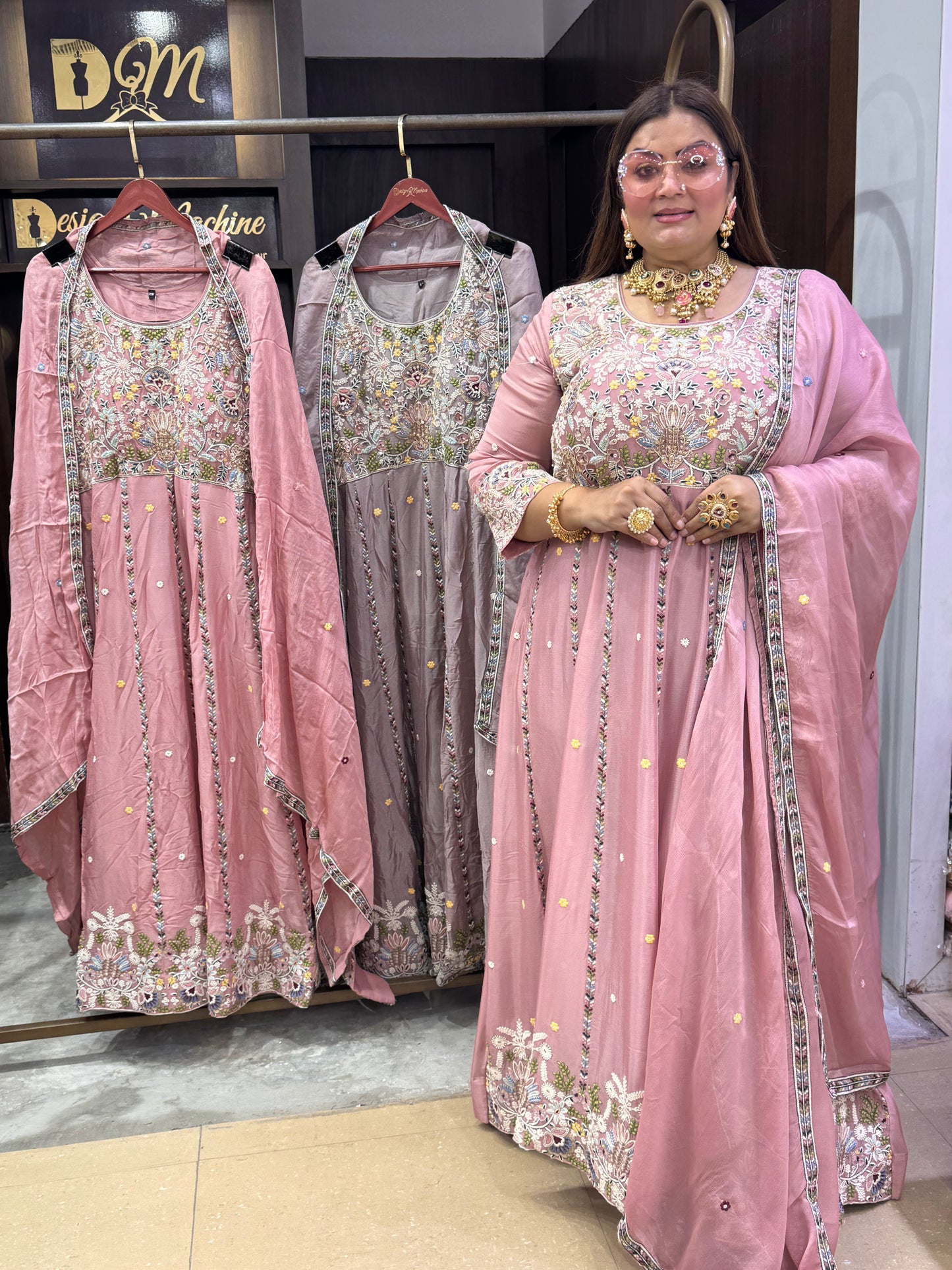 Mehrunisa Majesty (Anarkali)